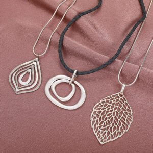 Retro Simple Metal Circle Pendant Necklace Creative Necklaces