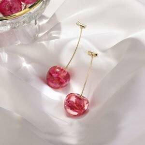 New Net Red Temperament French Dried Cherry Long Sweet And Fashionable Cherry Earrings Earrings