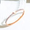Women’s titanium letter V rose gold diamond bracelet Bracelets 9