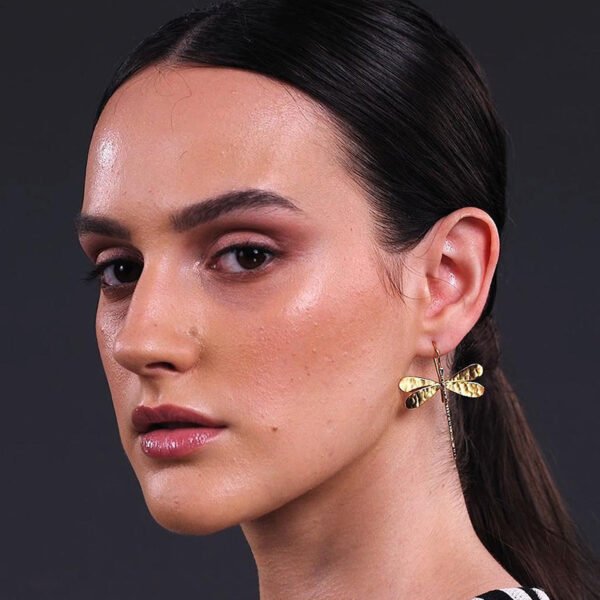 Vintage 3D Gold Dragonfly Statement Earrings For Women Minimalist Jewelry Earrings 7