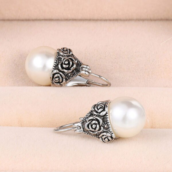 Vintage Micro Inlaid Black Zircon Pearl Earrings Earrings 7
