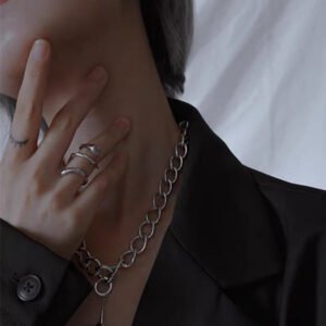 Retro Snake-Shaped Winding Opening Adjustment Drop Ring Ring Rings