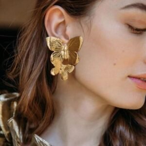 New European And American Creative Alloy Double Butterfly Earrings Retro Gold Exaggerated Size Butterfly Earrings Earrings Women Earrings New European And American Creative Alloy Double Butterfly Earrings Retro Gold Exaggerated Size Butterfly Earrings Earrings Women Earrings