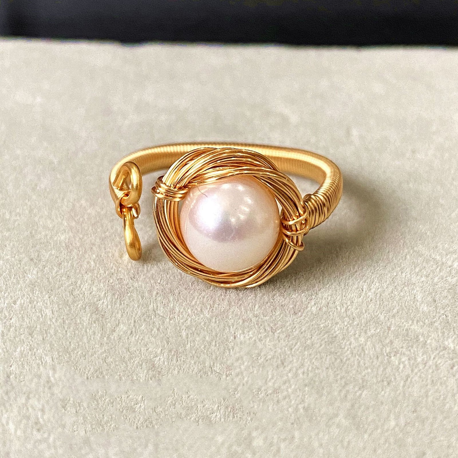 14k Gold Winding Handmade Ring Kitten Cute Natural Aquamarine Pearl Strawberry Crystal Ring Ring Rings 2