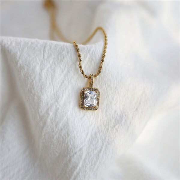 Women’s 18K Gold Plated Hip Hop Gemstone Necklace Clavicle Chain Necklaces 8