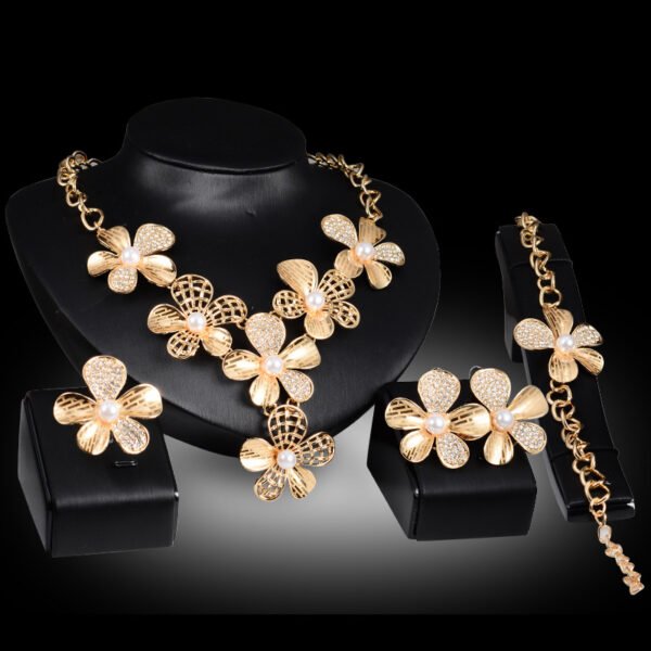 Gold Jewelry Exaggerated Alloy Four-piece Set Earrings 4