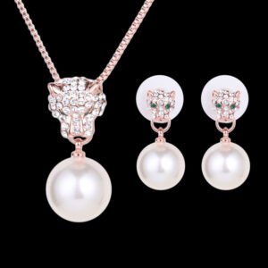 European And American Fashion Diamond-studded Leopard Head Suit Earrings European And American Fashion Diamond-studded Leopard Head Suit Earrings