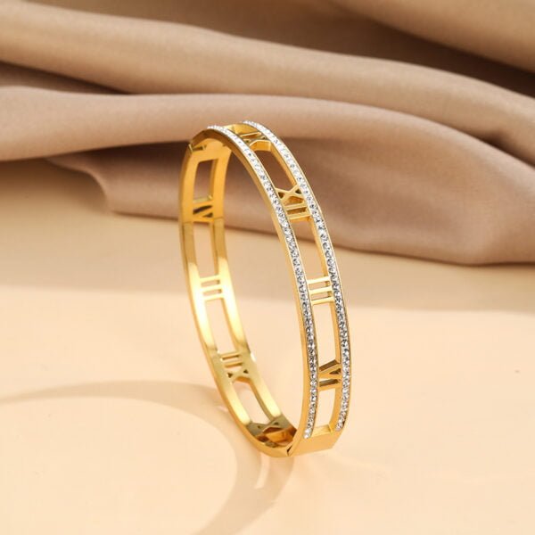 Titanium Steel Electroplated 18K Real Gold Roman Numerals Bracelet Bracelets 3