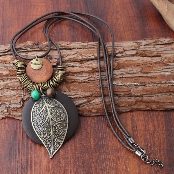 Personalized Pattern Leaf Pendant Long T-Shirt Chain Accessories 5