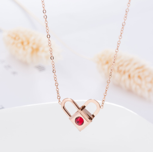 Titanium Steel Necklace Female Love Key Rose Gold Clavicle Chain One Multi-Band Jewelry Necklaces 10