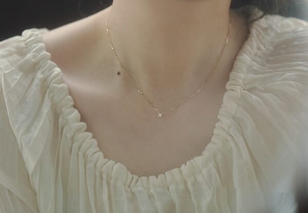 Women’s Pure 14k Yellow Gold Single Diamond  Necklace Necklaces 4