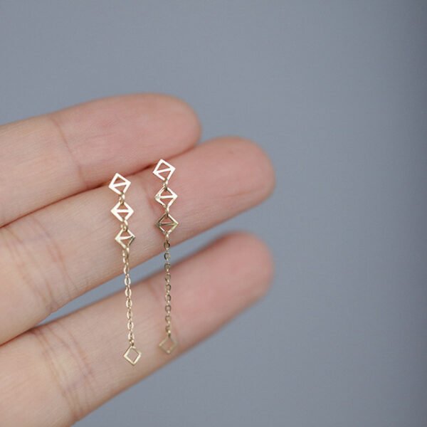 Exquisite commuter earrings with diamond hollow tassel chain Earrings 3