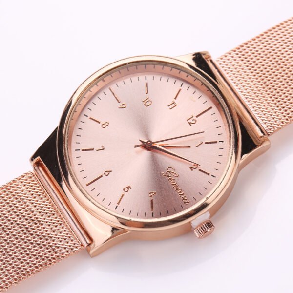 Watch the big sports fashion leisure belt gold outdoor military derivative supply explosion models one generation watches 6