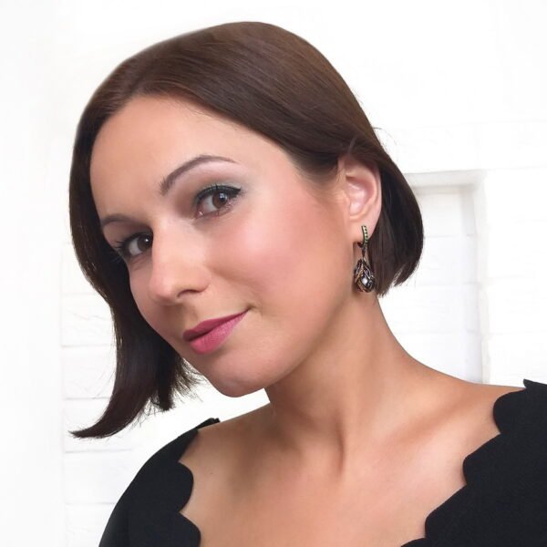 Women’s Personalized Black Gold-plated Party Earrings With Green Zircon Earrings 4