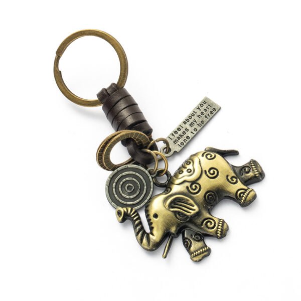 Women’s Fashion Vintage Handwoven Leather Keychain Accessories 10