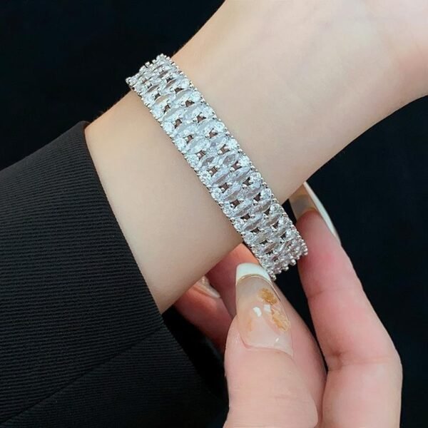 Personality Affordable Luxury Fashion Real Gold Plating Zircon Metal Open-ended Bracelet Bracelets 12
