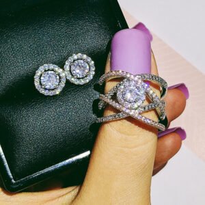 Simple And Fashionable Round Earrings With Full Rhinestonessmall And Cute Style Earrings Simple And Fashionable Round Earrings With Full Rhinestonessmall And Cute Style Earrings