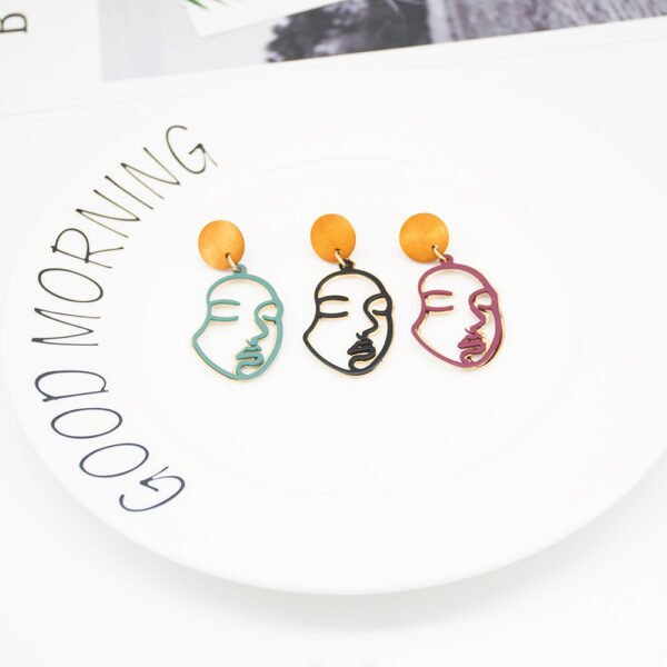 Creative fashion Korean mask earrings Earrings 3