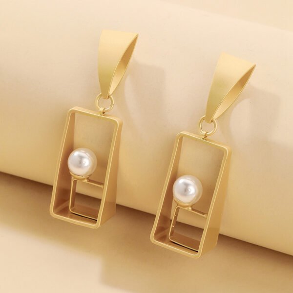 925 Silver Needle Fashion Geometric Pearl Metal Wind Earrings Earrings 8
