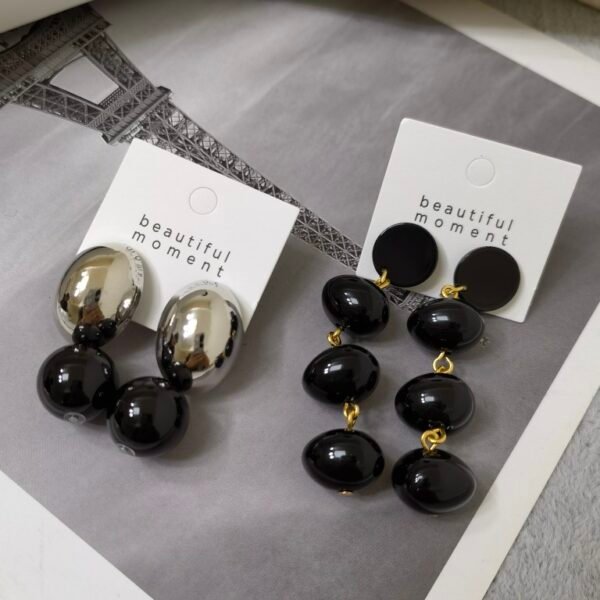Fashion Black Premium Sense Stud Earrings Earrings 4