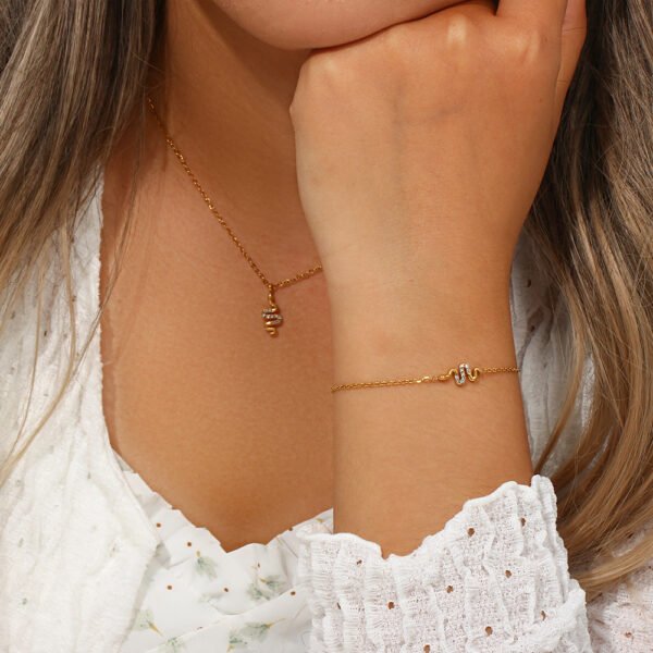 Titanium Steel Necklace 18K Gold Inlaid White Zircon Snake Pendant Necklace Necklaces 12