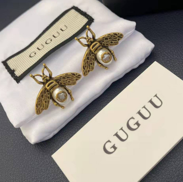 Little Bee Ear Studs CD Vintage Gold Brass Earrings Dijia Middle Ancient Earrings 9