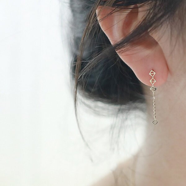 Exquisite commuter earrings with diamond hollow tassel chain Earrings 4
