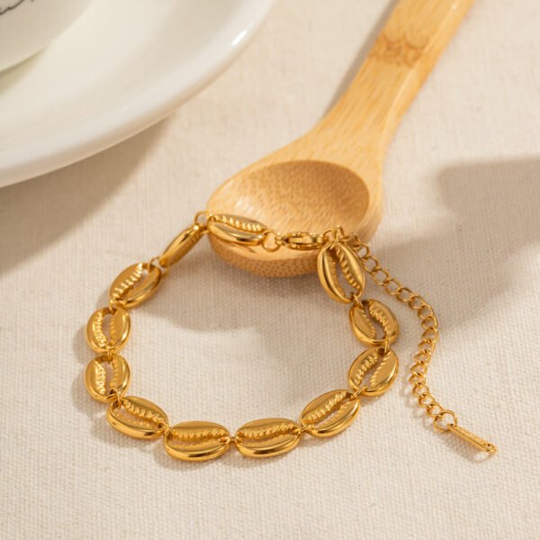 Women’s 18K Gold Hollow Shell Non-fading Bracelet Bracelets 11
