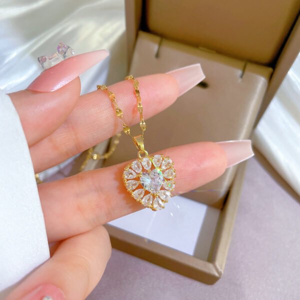 Affordable Luxury Style Elegant Heart Full Diamond Real Gold Plated Necklace Necklaces 8