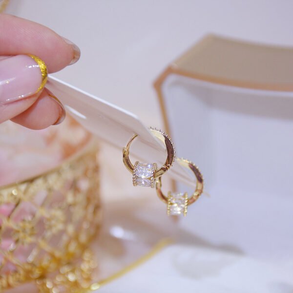 Real Gold Good Luck Implication Earring For Women Rotatable Zirconia Clip Earring Earrings 7