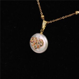 Micro-inlaid Zircon Bee Necklace, Twist-shaped Special-shaped Pearl Love Pendant Necklace Necklaces