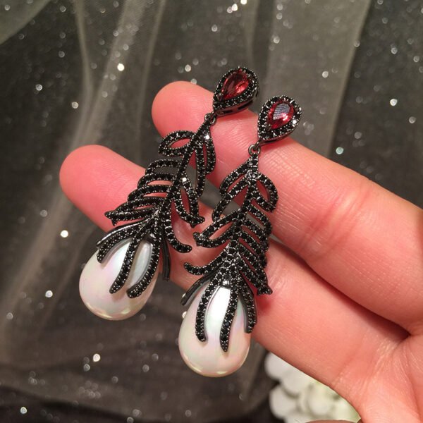 Gradient Color Leaves Atmospheric Net Red Earrings Earrings 8