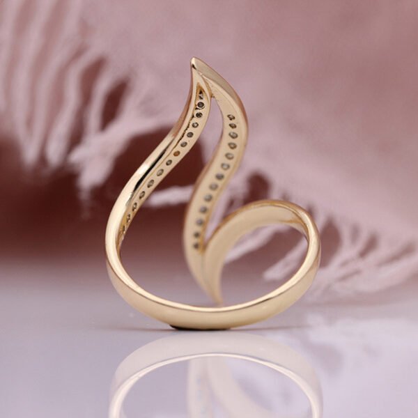 Fashion Exaggerated Curve Rose Gold Women Ring Rings 7