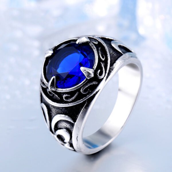 Vintage Hand Jewelry Stainless Steel Inlaid Sapphire Carved Men’s Ring Personalized Titanium Steel Ring Rings 10