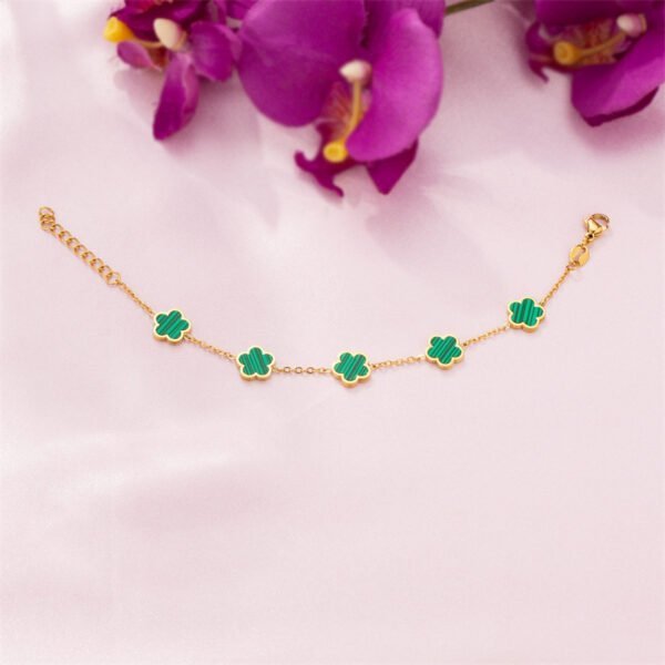 Small Fresh And Lovely Green Drop Gum Flower Gold Bracelet Jewelry Bracelets 4