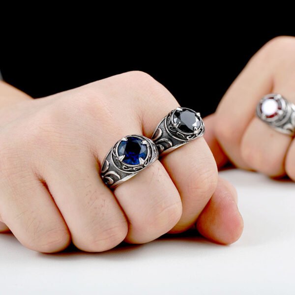 Vintage Hand Jewelry Stainless Steel Inlaid Sapphire Carved Men’s Ring Personalized Titanium Steel Ring Rings 11