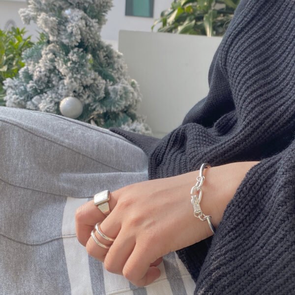 Vintage Distressed Lock Knot Hook Chain Clause Thick Bracelet Bracelets 4