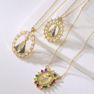 Copper Plated Gold Micro Inlaid Zircon Hollow Geometry Pendant Necklace Necklaces