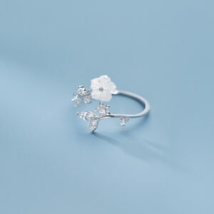 Fashion Silver Ring With Flowers Leaves And Diamonds Rings