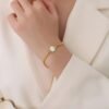 Titanium Steel 18K Gold Fashionable Retro Heart-shaped Shell Wheat Versatile High Sense Temperamental Bracelet Women Bracelets 16 Titanium Steel 18K Gold Fashionable Retro Heart-shaped Shell Wheat Versatile High Sense Temperamental Bracelet Women Bracelets 16