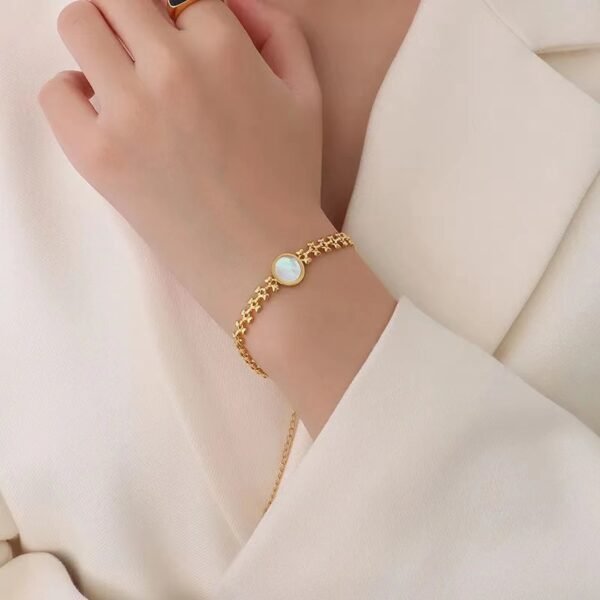 Titanium Steel 18K Gold Fashionable Retro Heart-shaped Shell Wheat Versatile High Sense Temperamental Bracelet Women Bracelets 6