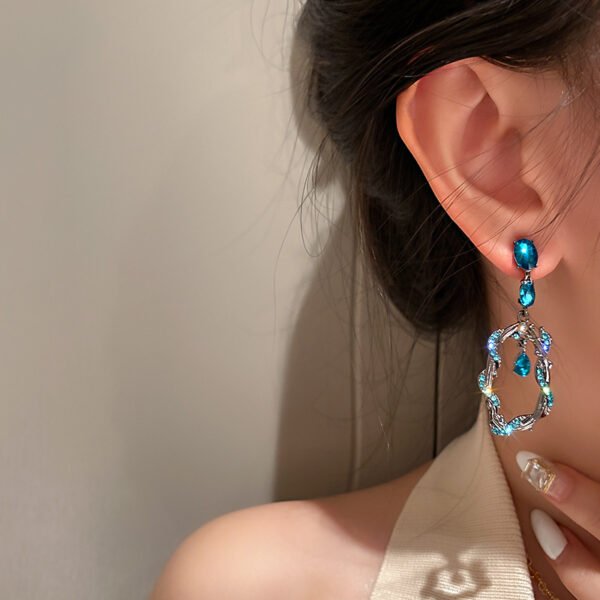 Long Exaggerated Earrings Hong Kong Style Retro Earrings Earrings 3