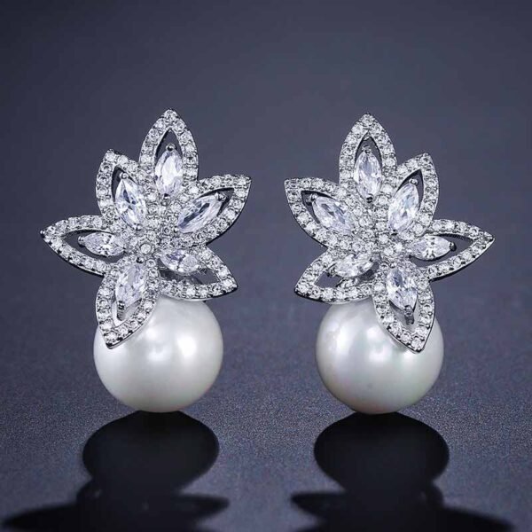 Fashion Creative Flower Pearl Inlaid Zircon Earrings Earrings 6