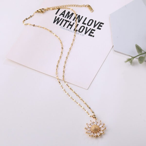 Gold Zircon Sunflower Pendant Women’s Necklace Fashion Accessories Necklaces 4