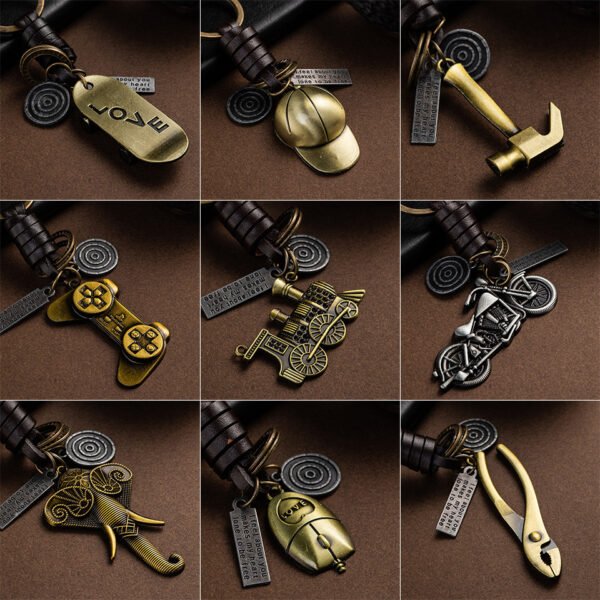Women’s Fashion Vintage Handwoven Leather Keychain Accessories 4