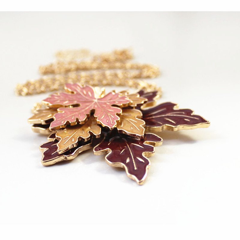 Maple Leaf Necklace Necklaces 2