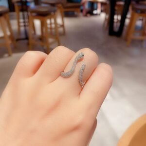 La Perle — Floating Pearl Pendant Necklace Jewelry