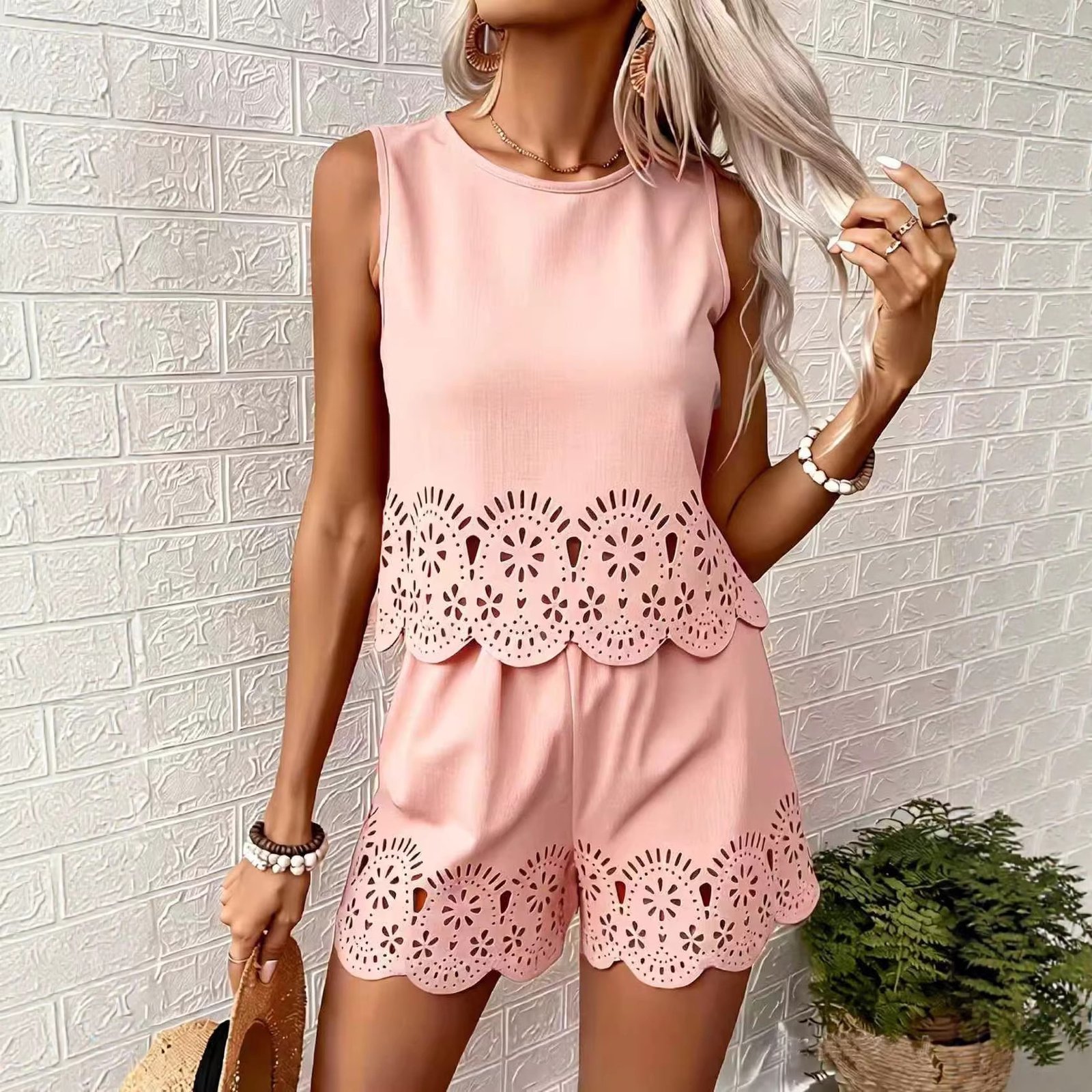 Elegant Hollow-Out Jewelry Set 7 Elegant Hollow-Out Jewelry Set 7